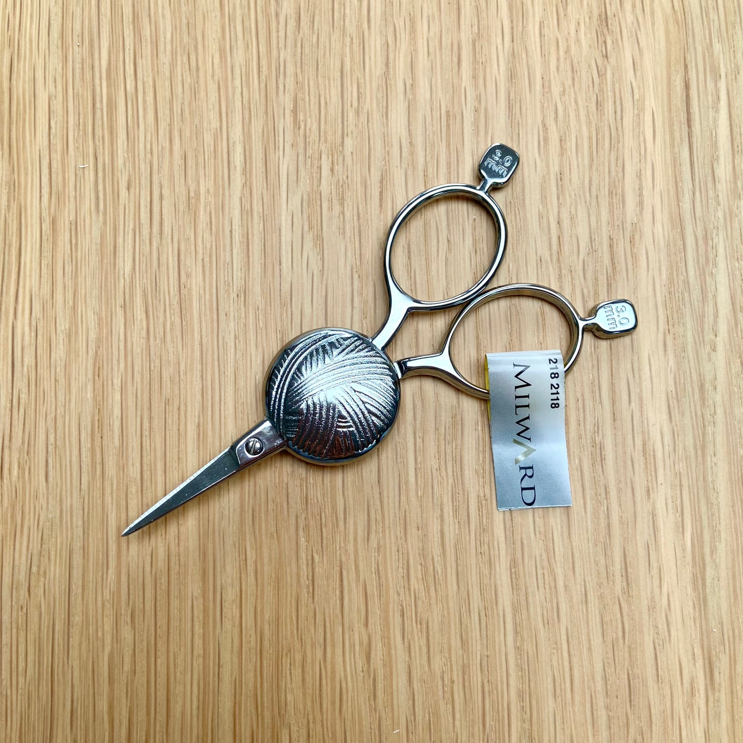 Milward Silver Yarn Ball Embroidery Scissors