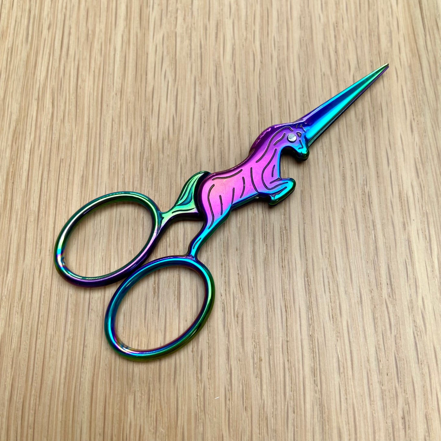 Milward Rainbow Unicorn Embroidery Scissors